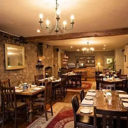Inn The Bear & Swan 5*
