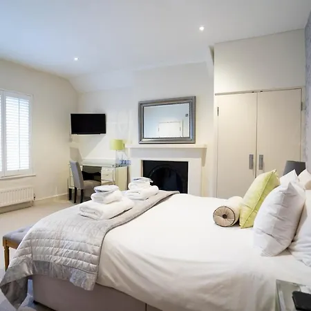 Inn The Bear & Swan 5*