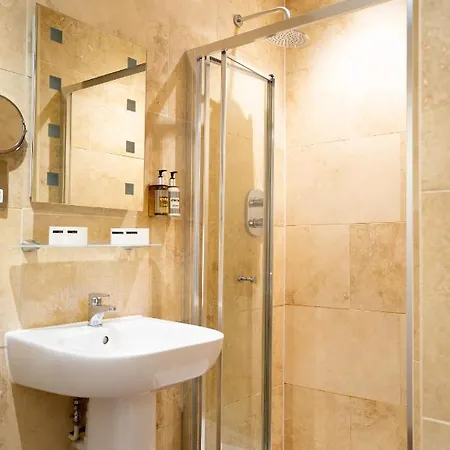 The Bear & Swan 5*